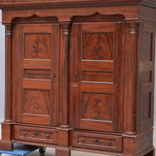 Kleiderschrank Gustavian gustavianisch Dielenschrank Kiefer Biedermeier 01